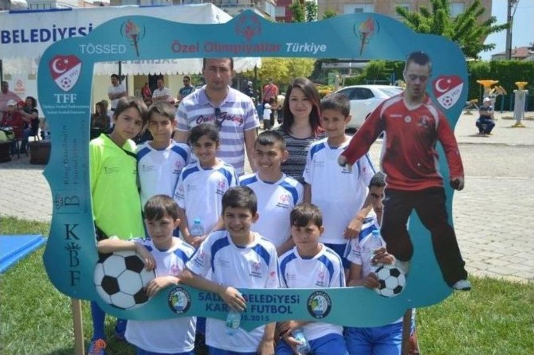 Salihli&rsquo;de &Ouml;zel Olimpiyatlar Heyecanı Yaşandı