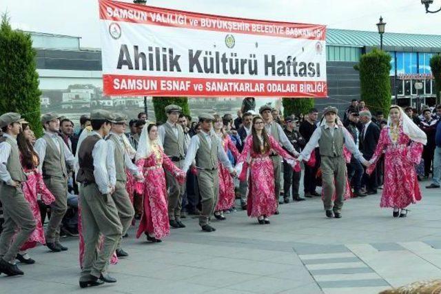 Bakan Kılıç Ahilik Kültürü Haftası Etkinliğine Katıldı