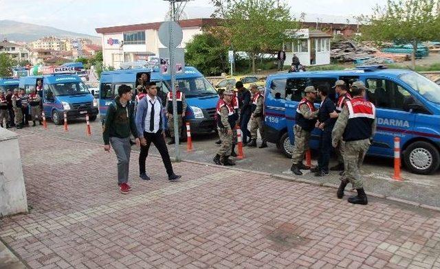 Elazığ’da 20 Kişilik Hırsızlık Çetesi Adliyeye Sevk Edildi