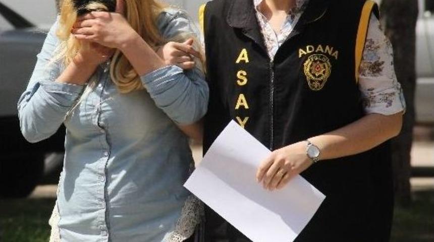 İkiz Kardeşine Fuhuş Yaptırırken Yakalandı