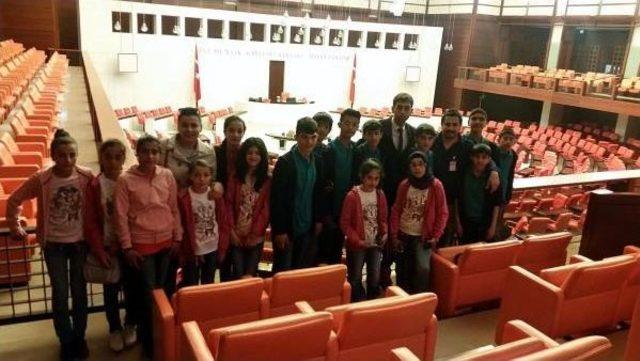 Okul Müdürünün Mektubu Ile Ilkleri Yaşadılar 3