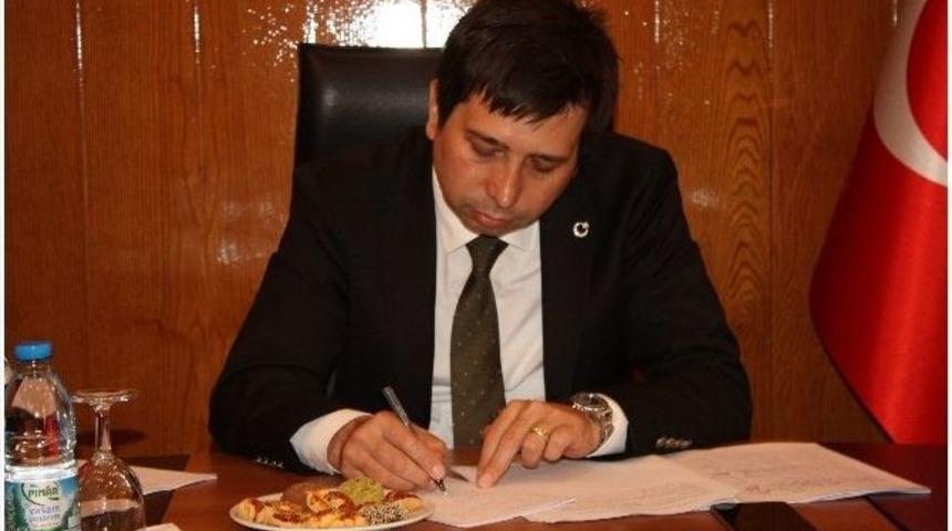 Chp Kastamonu Milletvekili Prof. Dr. Ahmet Caner Yenid&uuml;nya;