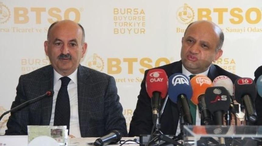 Bakan Işık&rsquo;tan Otomotiv Test Merkezi M&uuml;jdesi