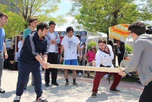 Kocaeli Kitap Fuarı Şimdiden Farkını Ortaya Koydu 1