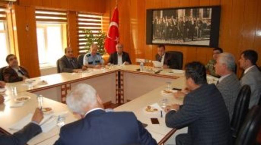 Samsat İl&ccedil;e İdare Şube Başkanları Toplantısı Yapıldı