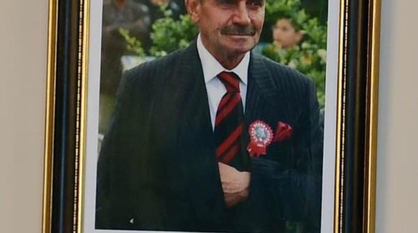 Kılı&ccedil;daroğlu'ndan Eğitimci Demir'in Ailesine Taziye Ziyareti