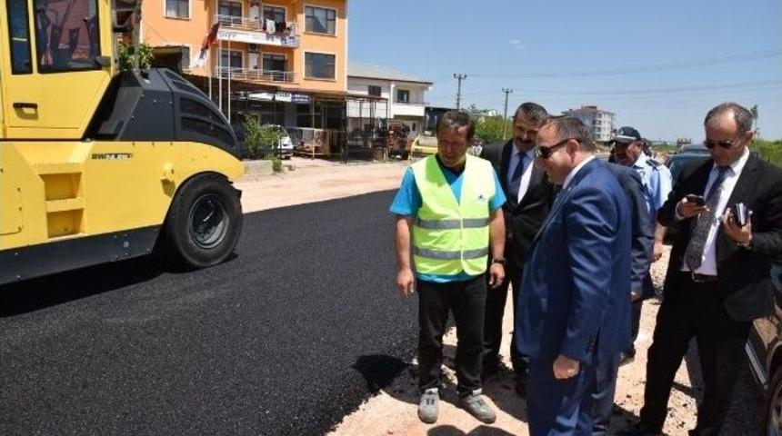 &Uuml;z&uuml;lmez, Asfaltlama &Ccedil;alışmalarını Denetledi