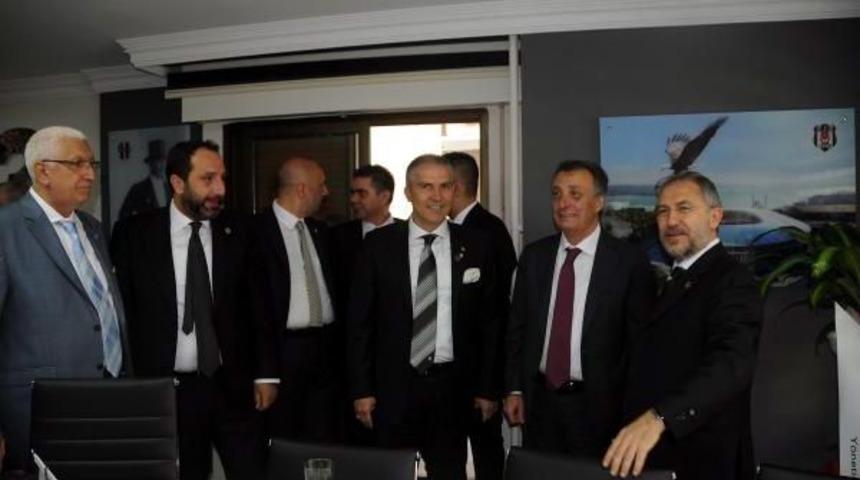 2'nci Başkan &Ccedil;ebi, Beşiktaşlı İşadamları Derneği'ni A&ccedil;tı