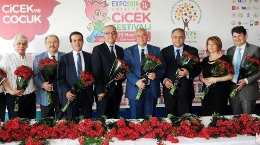 &Ccedil;i&ccedil;ek Festivalinde 2 Milyon Dal &Ccedil;i&ccedil;ek Kullanılacak