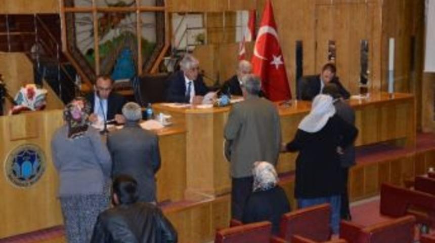 Vatandaşlar Halk G&uuml;n&uuml;&rsquo;nde Sorun Ve Taleplerini Anlattılar