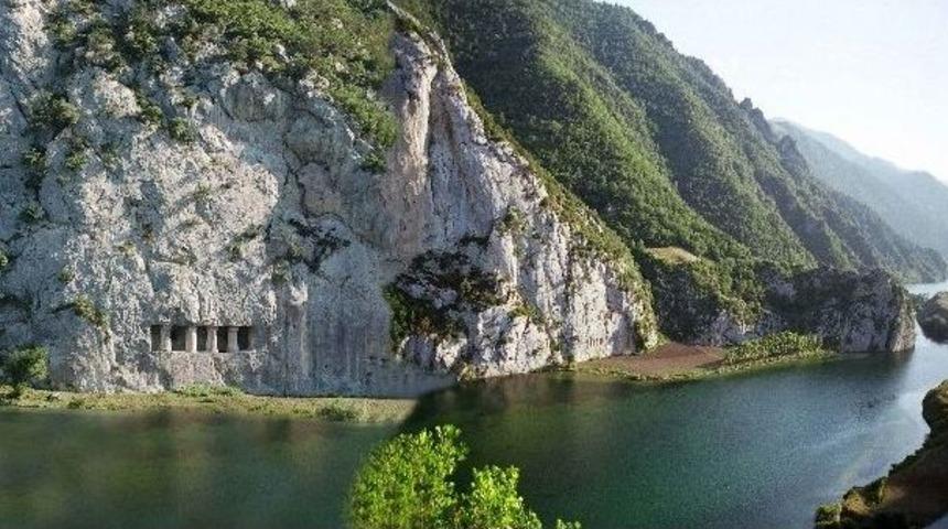 Bafra K&uuml;lt&uuml;rel Mirası, Salıpazarı Kaya Mezarlarıyla Turist &Ccedil;ekecek