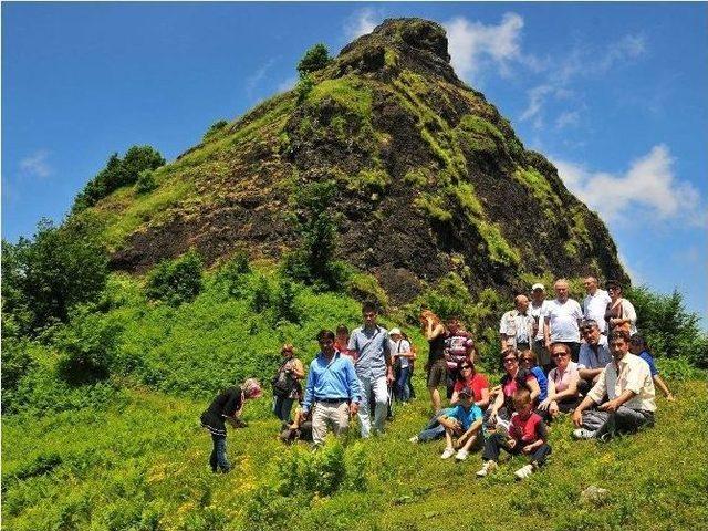 Bafra Kültürel Mirası, Salıpazarı Kaya Mezarlarıyla Turist Çekecek