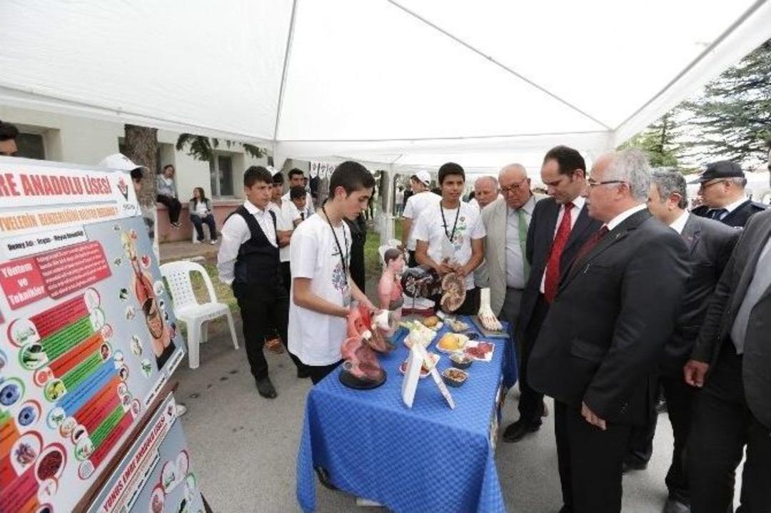 Mahmudiye&rsquo;de T&uuml;bitak 4006 Bilim Fuarı&rsquo;nın A&ccedil;ılışı