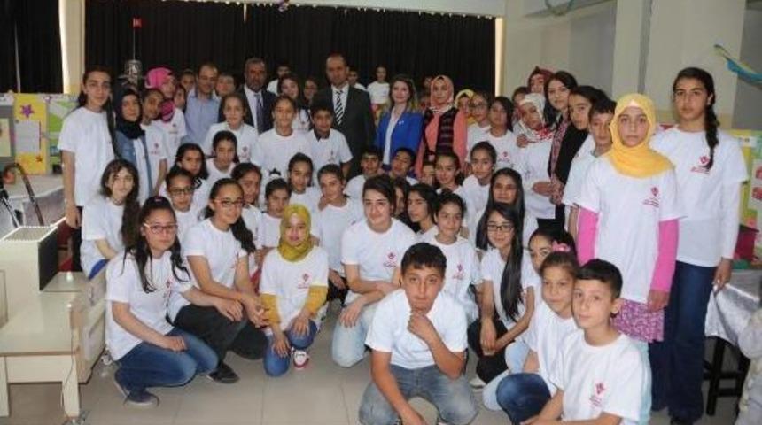 Gaziantep&rsquo;Te &Ouml;ğrenciler, Projelerini Sergiledi