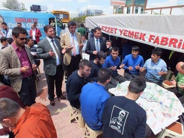 Ak Parti Konya Milletvekili Adayları İşçiler Buluştu