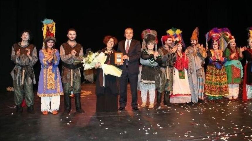 Denizli&rsquo;de Tiyatro Ş&ouml;leni Başlıyor