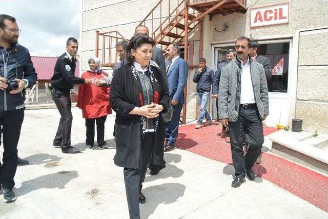 Hdp Ağrı Milletvekili Adayı Zana&rsquo;nın Se&ccedil;im &Ccedil;alışmaları 1