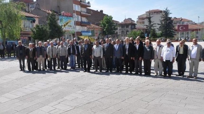 Boz&uuml;y&uuml;k&rsquo;te D&uuml;nya &Ccedil;ift&ccedil;iler G&uuml;n&uuml; Kutlandı