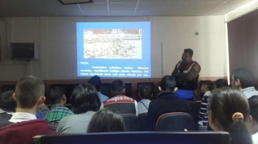 Jandarmadan Engelli &Ouml;ğrencilere Eğitim