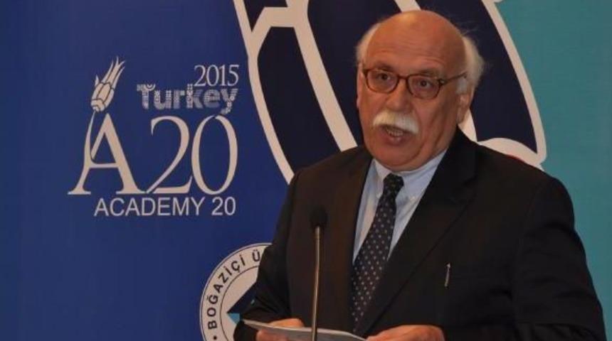 Bakan Avcı: &Ccedil;ocukların Oyunlarını Ellerinden Alıyoruz