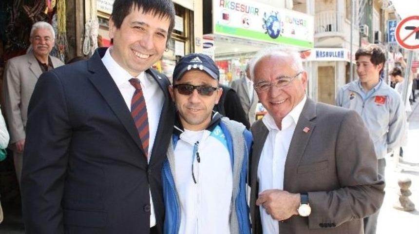 Prof. Dr. Yenid&uuml;nya, Esnafları Ziyaret Etti