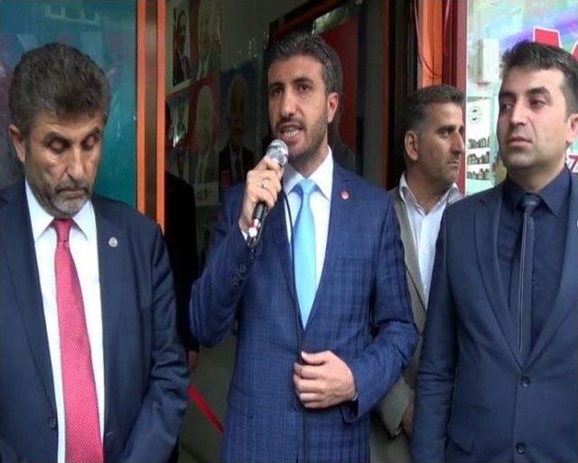 Milli İttifak’ın Seçim Bürosu Kışla Caddesi’nde Açıldı