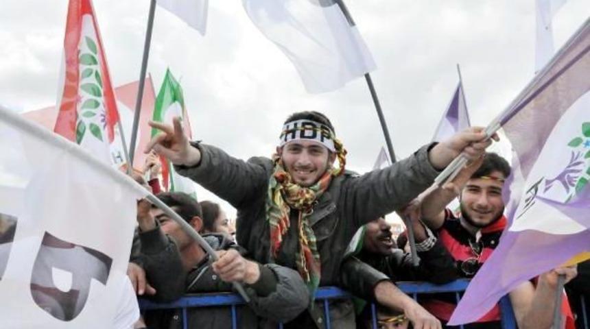 Demirtaş Kırşehir'de Konuştu: T&uuml;rk Olacağız, K&uuml;rt Olacağız Ama &Ouml;nce Kardeş Olacağız'