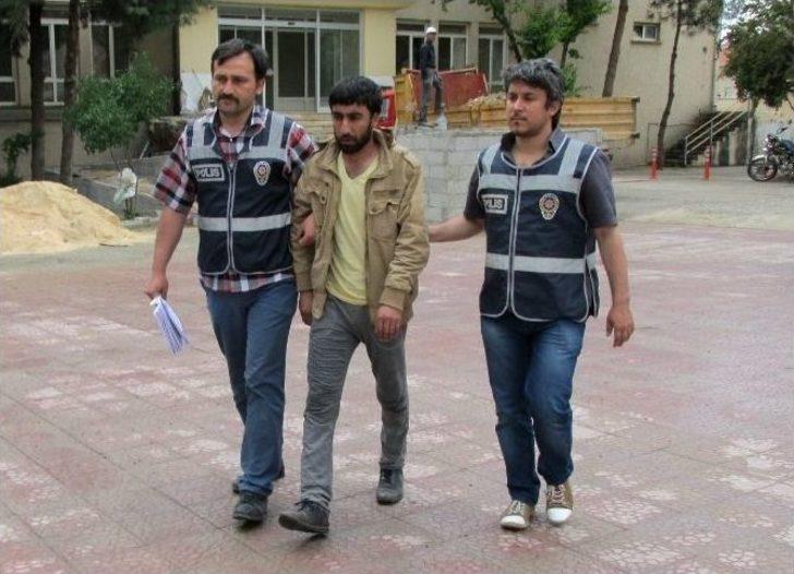 Gaziantep’te Avm’den Hırsızlık Yapan 2 Suriyeli Tutuklandı G4