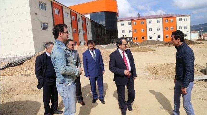 Bozok &Uuml;niversitesi Rekt&ouml;r&uuml; U&ccedil;ar, Akdağmadeni İl&ccedil;esinde İncelemelerde Bulundu