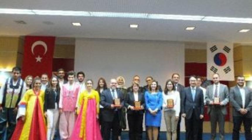 Başkentte Kore-türkiye Ortak Sempozyumu