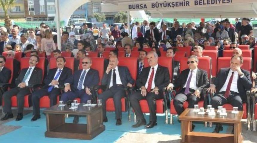 M&uuml;ezzinoğlu: Bunlar Kazaen Iktidar Olsalar 2 Ayda Ambulanslara Mazot Bulamazlar (2)