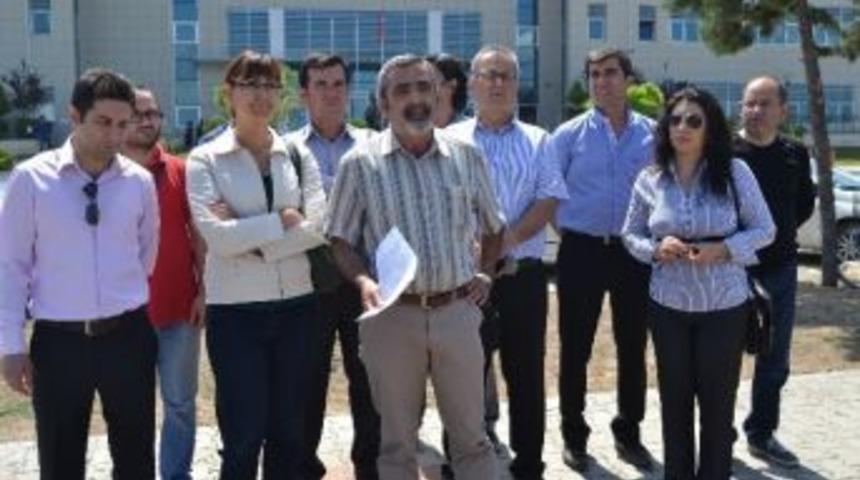 Erdoğan&rsquo;a Hakaret Eden 2 &Ouml;ğretmene Para Cezası