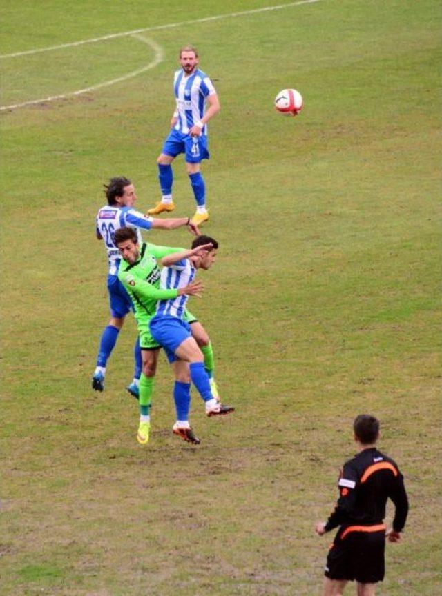 Büyükşehir Belediye Erzurumspor-Sakarya: 0-0 (Play Off)