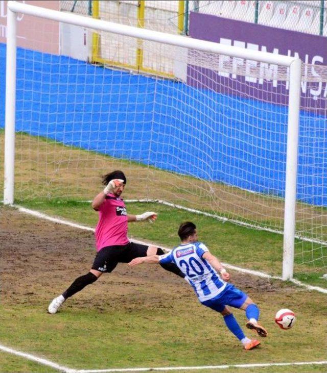 Büyükşehir Belediye Erzurumspor-Sakarya: 0-0 (Play Off)