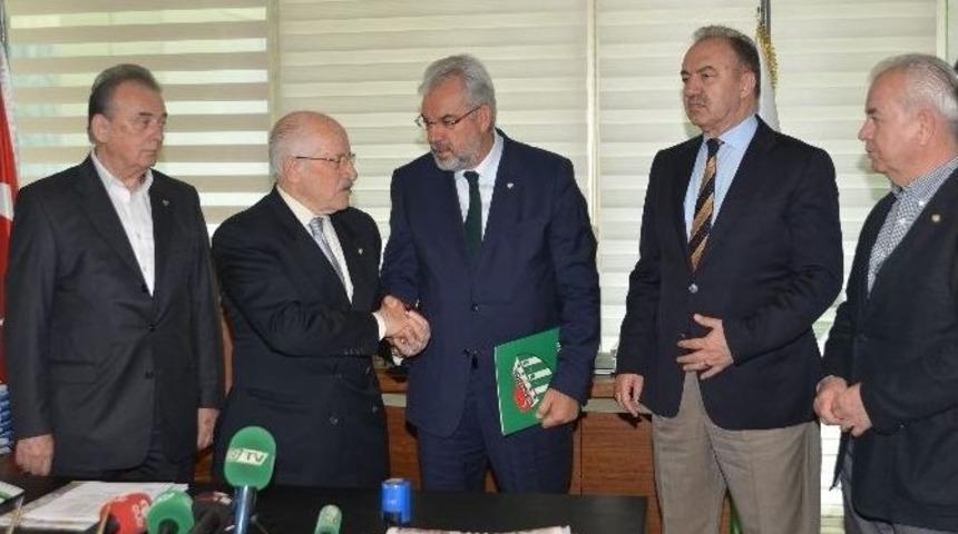 B&ouml;l&uuml;kbaşı Listesini Divan Kuruluna Sundu