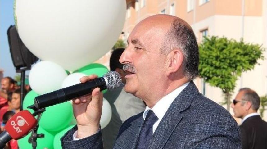 Bursa&rsquo;da Hizmet Yağmuru