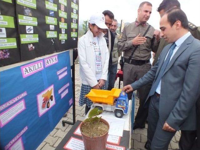 Ulukışla Hasangazi Ortaokulunda T&uuml;bitak Bilim Fuarı A&ccedil;ıldı 2