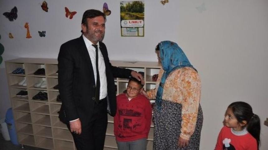 Başkan G&ouml;kce, &Ouml;zel &Ouml;ğrencileri Ziyaret Etti