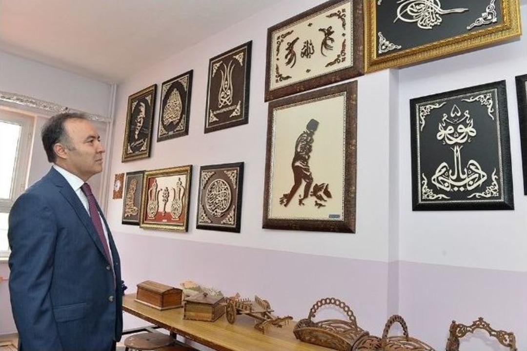 Vali Altıparmak Yapımına Başlanan Kırık T&uuml;neli İnşaatında İncelemelerde Bulundu