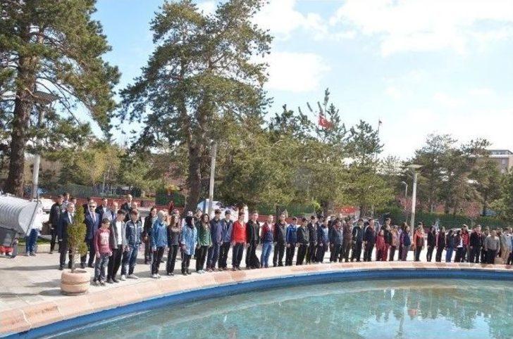 Gençlik Haftası Kutlamaları Başladı G4