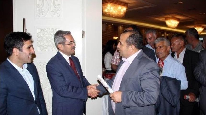 &Uuml;n&uuml;var, Muhtarlarla Buluştu