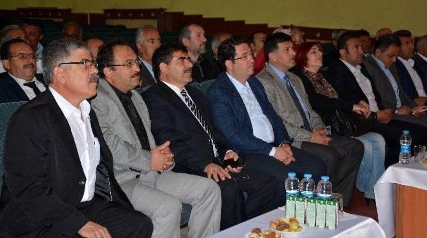 Aksaray&rsquo;da Muhtarlar Derneği Kongresi Yapıldı