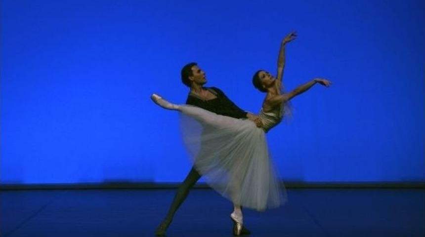 Bale Yıldızları B&uuml;y&uuml;ledi