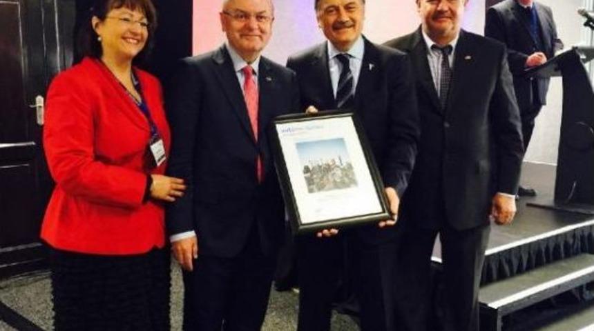 T&uuml;rk Otomotiv Sekt&ouml;r&uuml;ne G&uuml;ney Afrika&rsquo;Dan &Ouml;d&uuml;l