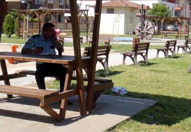  seni Aldattım  Diyen Eşini Kalbinden Bı&ccedil;akladı 1