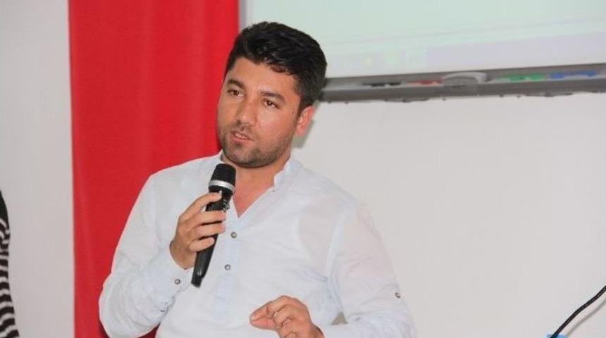 &Ouml;ğrencilere, Sosyal Medya Ve Kariyer Anlatıldı