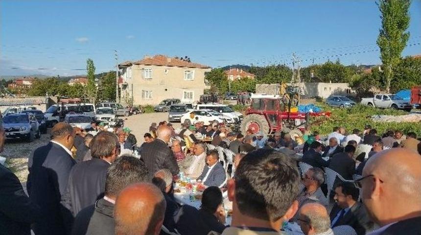 Ak Parti Milletvekili Ve Adayı Karayel &Ccedil;ift&ccedil;ilerle Buluştu