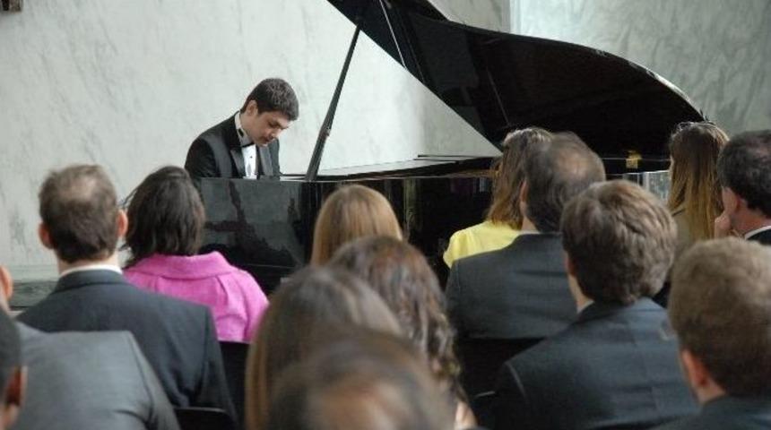 M&uuml;zik Dahisi Bu Kez Washington&rsquo;da