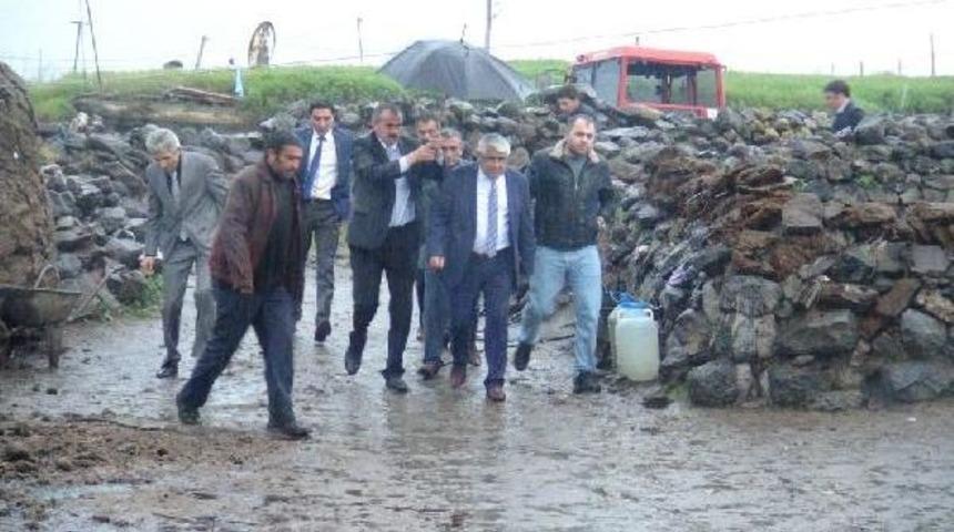 Vali &Ouml;zdemir: Uysal Ailesinin Dramını Basından &Ouml;ğrenmemeliydik (2)