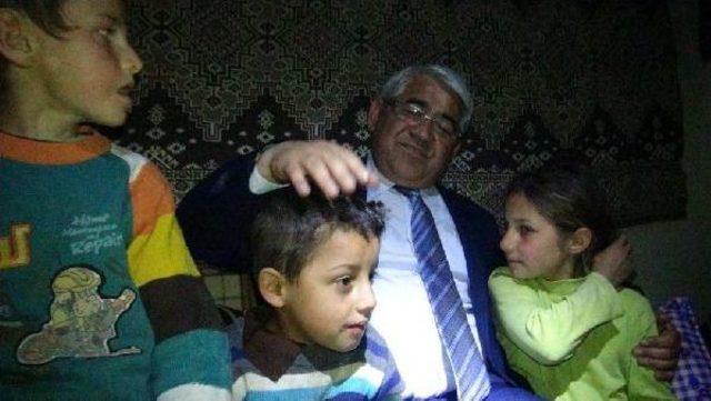 Vali &Ouml;zdemir: Uysal Ailesinin Dramını Basından &Ouml;ğrenmemeliydik (2) 3